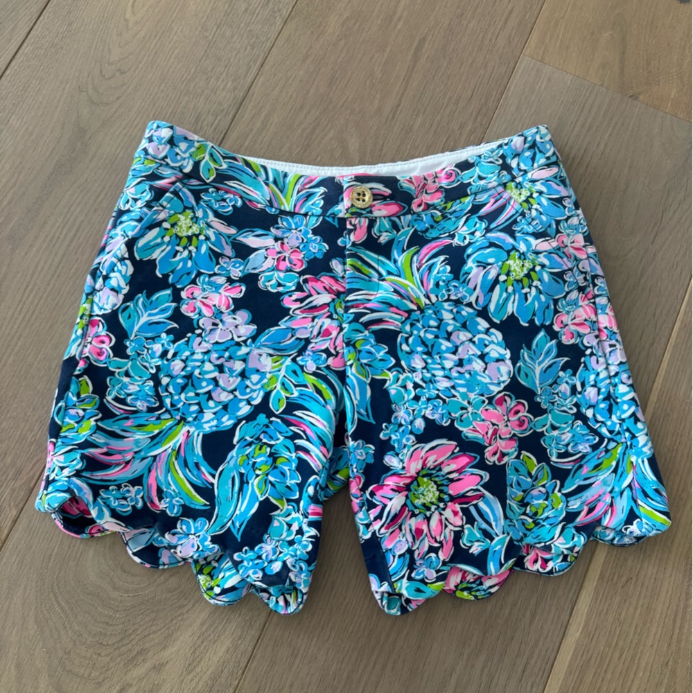 Lilly Pulitzer Floral Scalloped Shorts